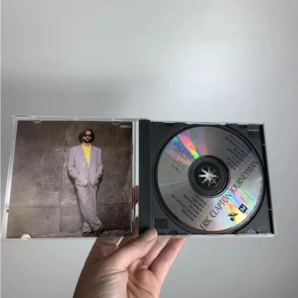 From the Cradle And Journeyman by Eric Clapton Lot Of 2 USED CD’s - Picture 9 of 13